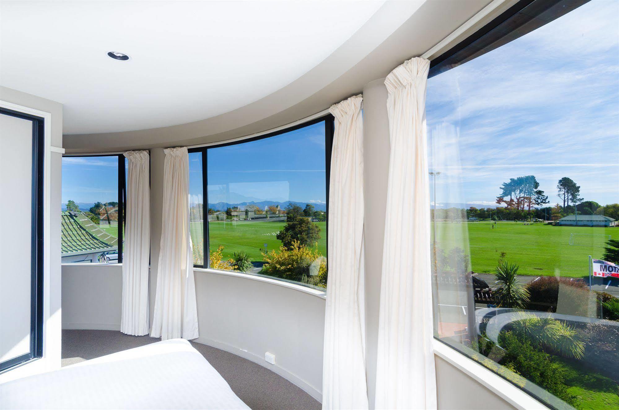 Aloha Lodge Beachside Accommodation Нелсън Екстериор снимка