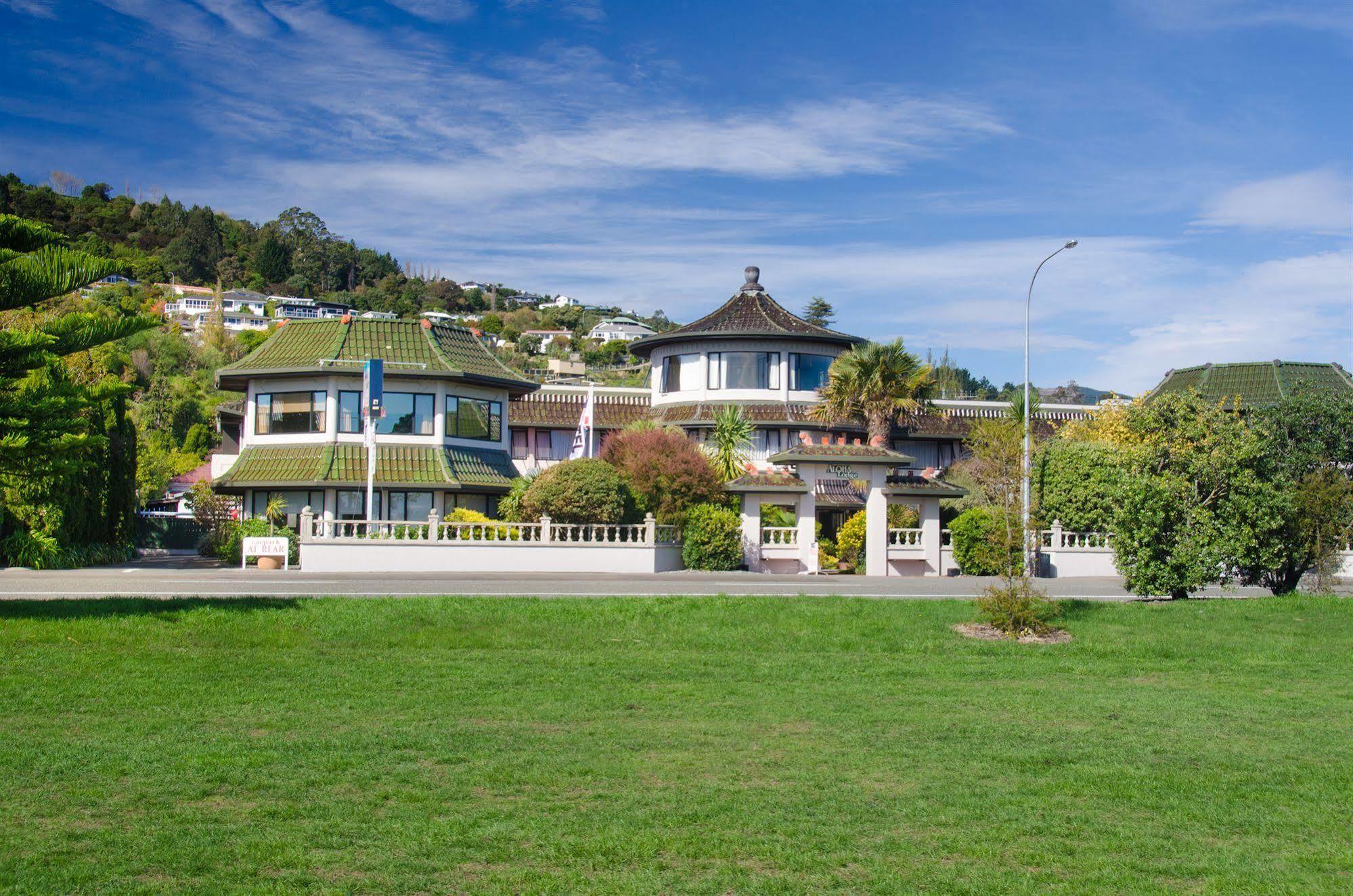 Aloha Lodge Beachside Accommodation Нелсън Екстериор снимка