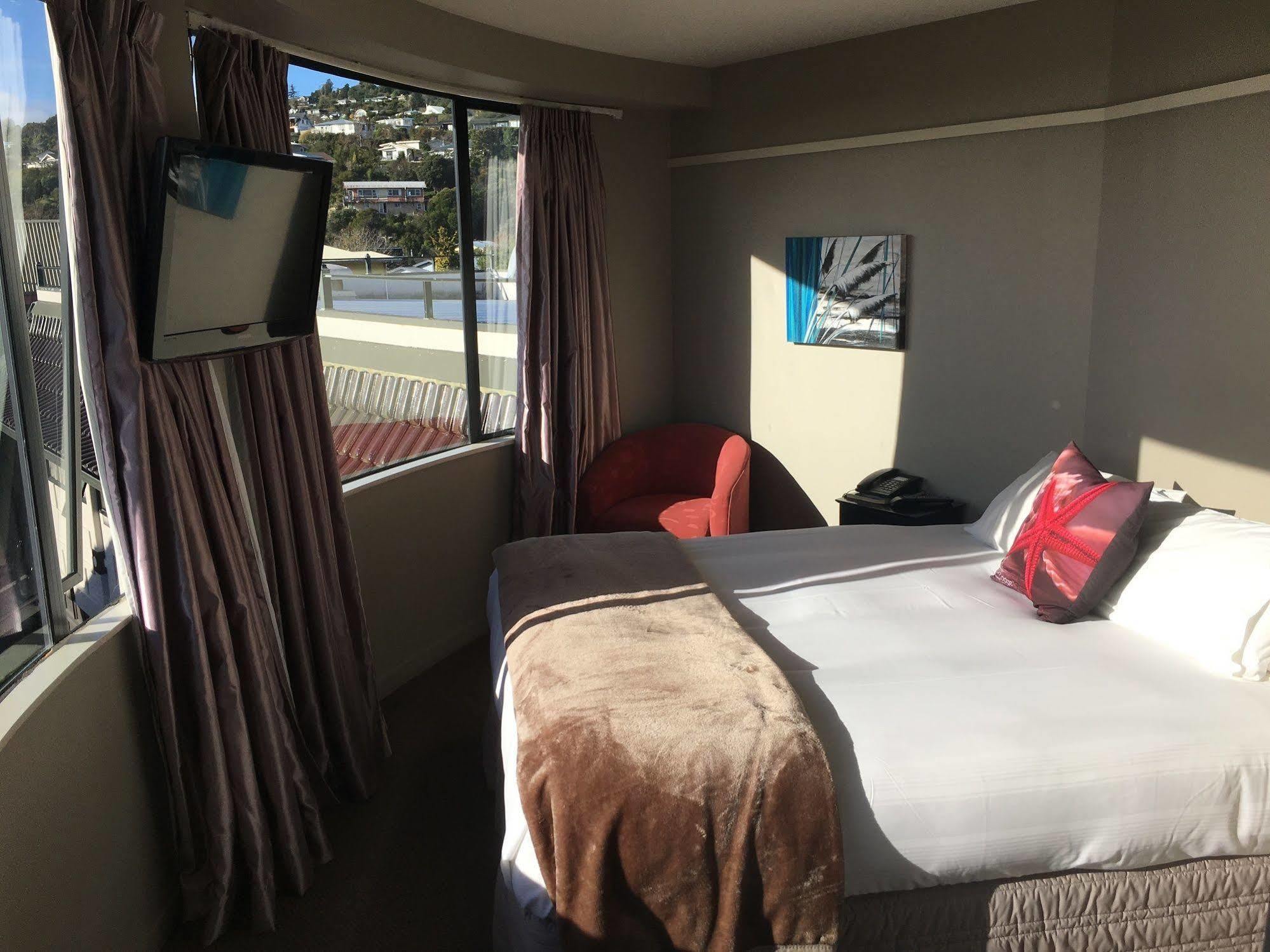 Aloha Lodge Beachside Accommodation Нелсън Екстериор снимка